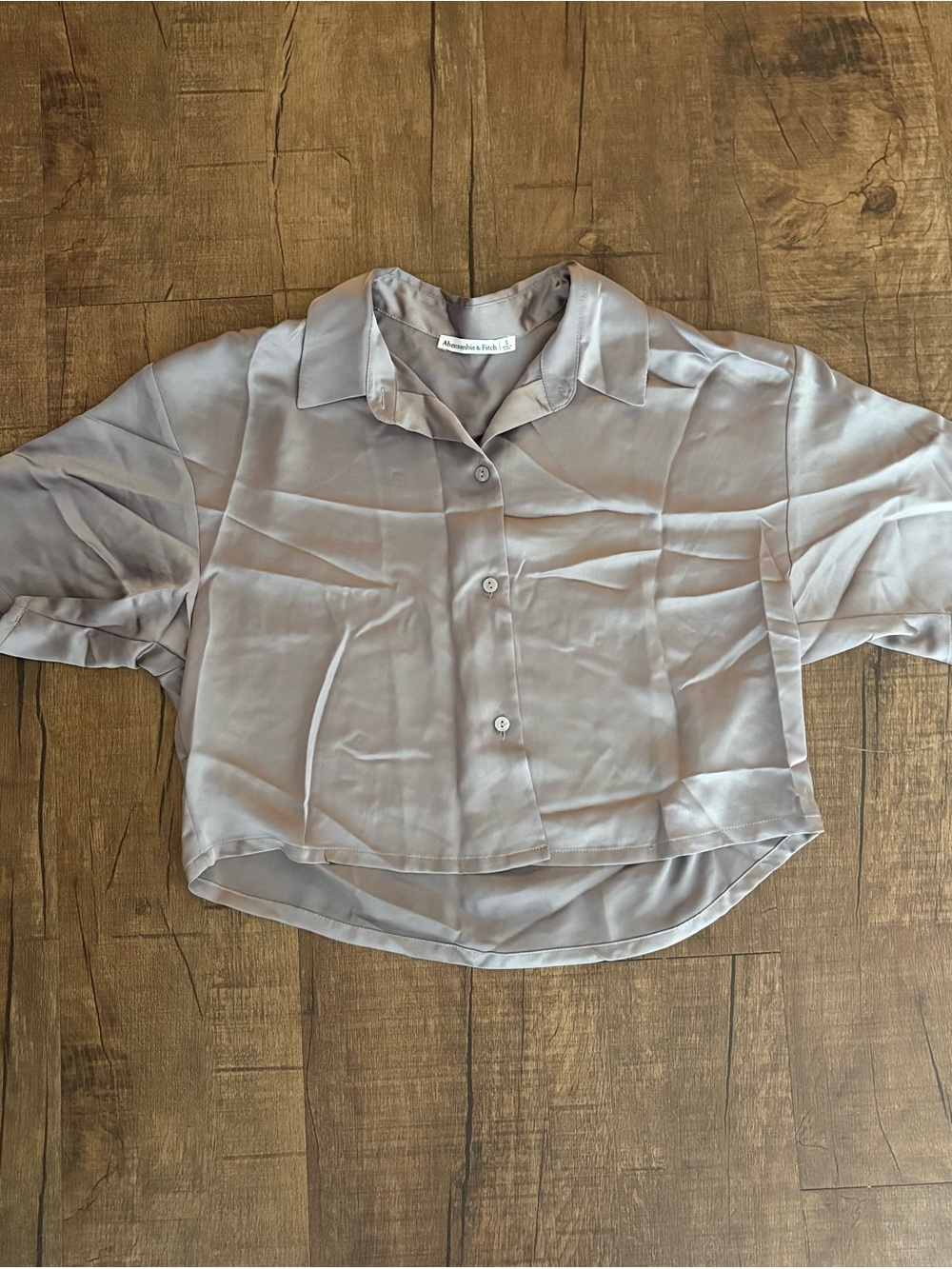 Abercrombie & Fitch Silky Cropped Button-Up Shirt